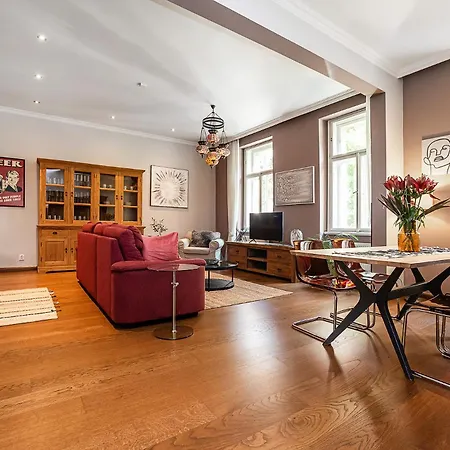 Apartment Oriental Touch River Prague